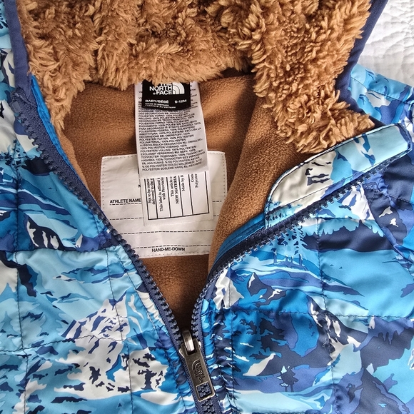 The North Face Baby Infant Thermoball One Piece 6-12 Months - Picture 4 of 14